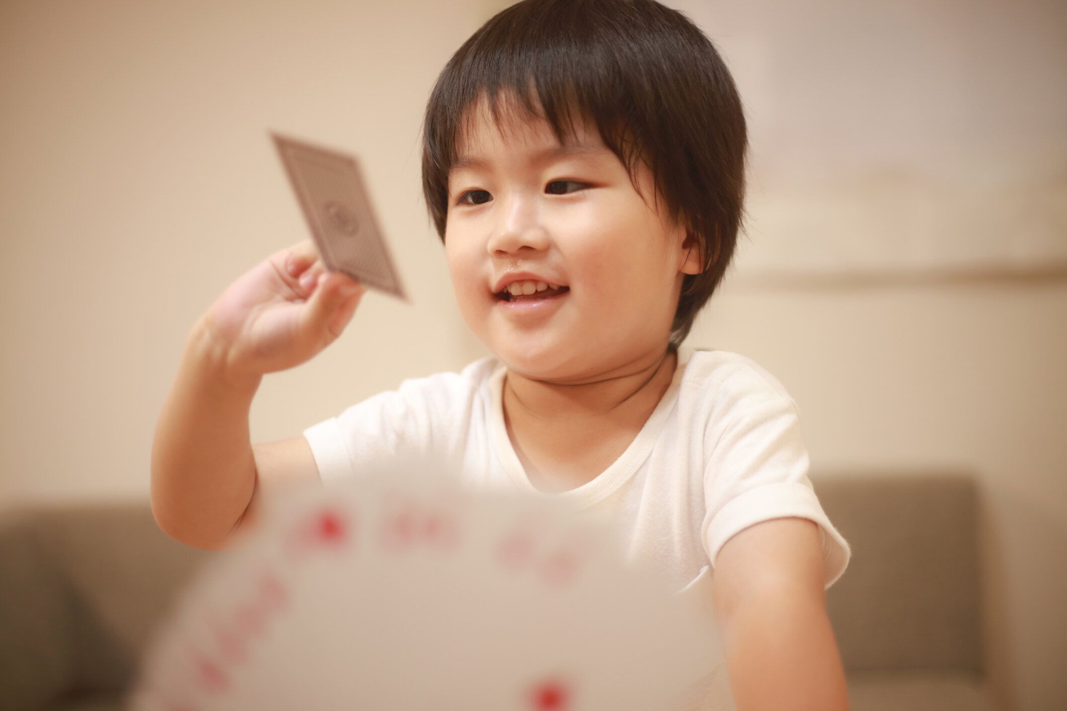 少年のトランプ