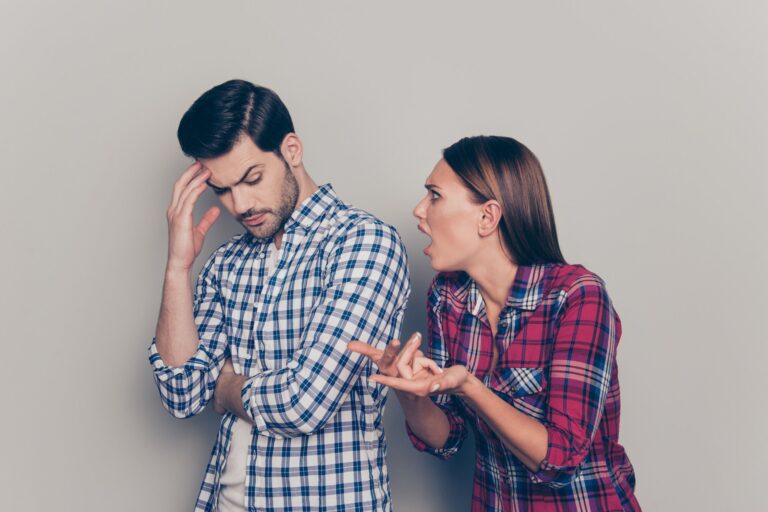 もうウンザリ…こんな妻だと夫が家に帰りたくない？〇〇な妻は夫を家から遠ざける…