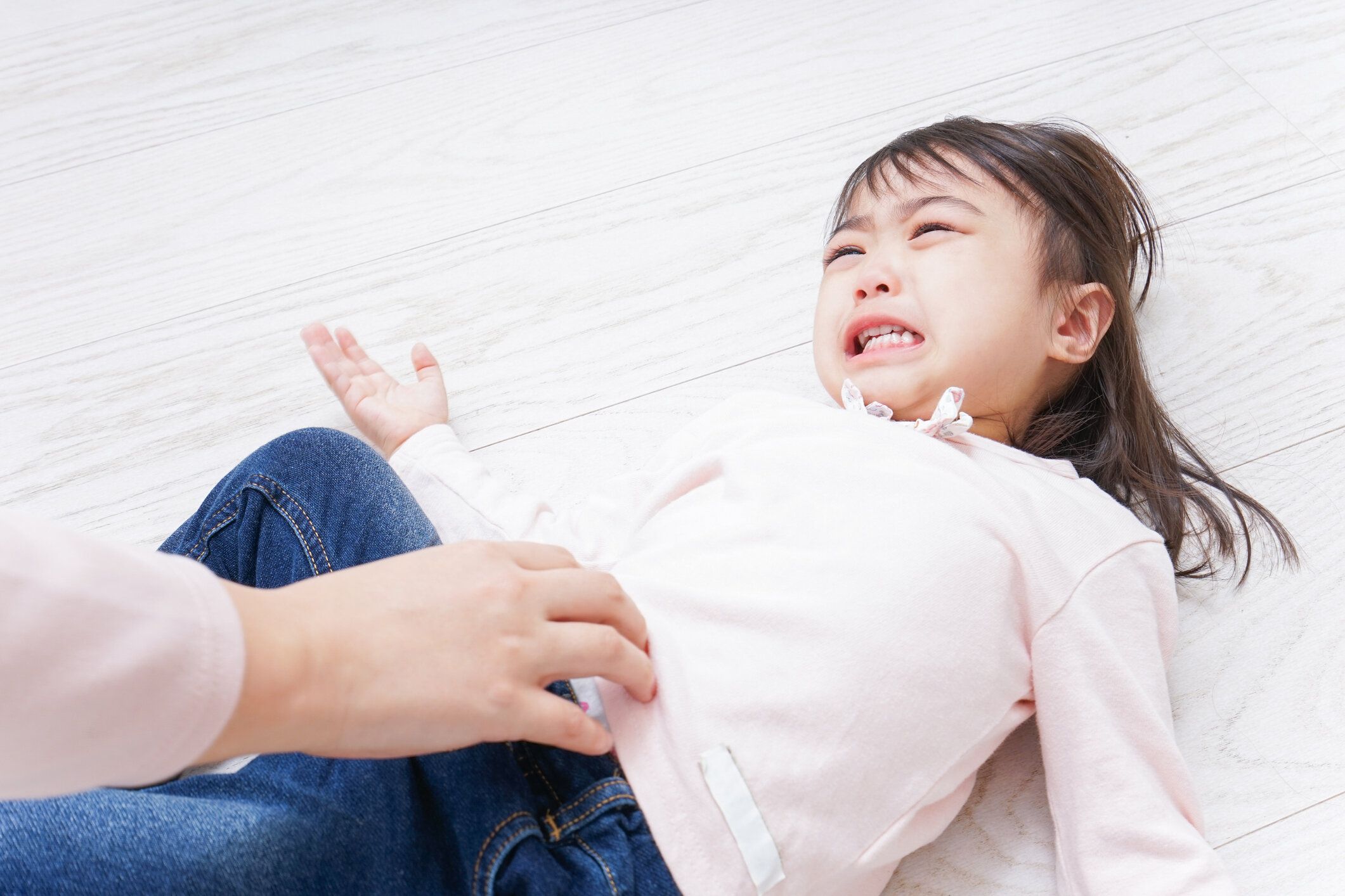 泣いている子供