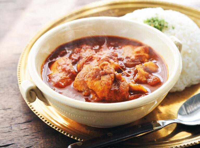 Dragon Ash櫻井誠さんの「ルウ無しでお店のような味！ほったらかしチキンカレー」