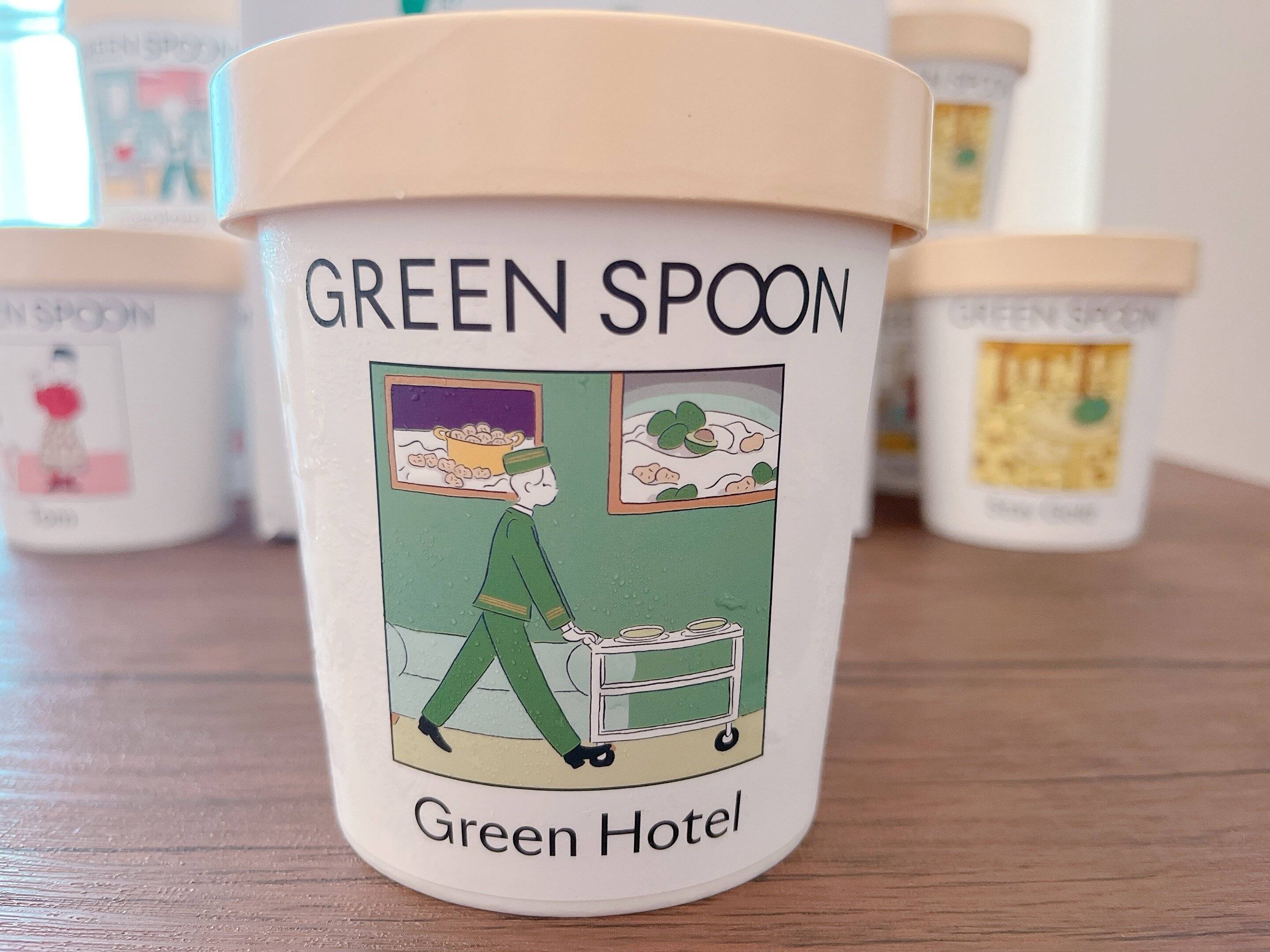 グリーンスプーン Green Hotel 容器