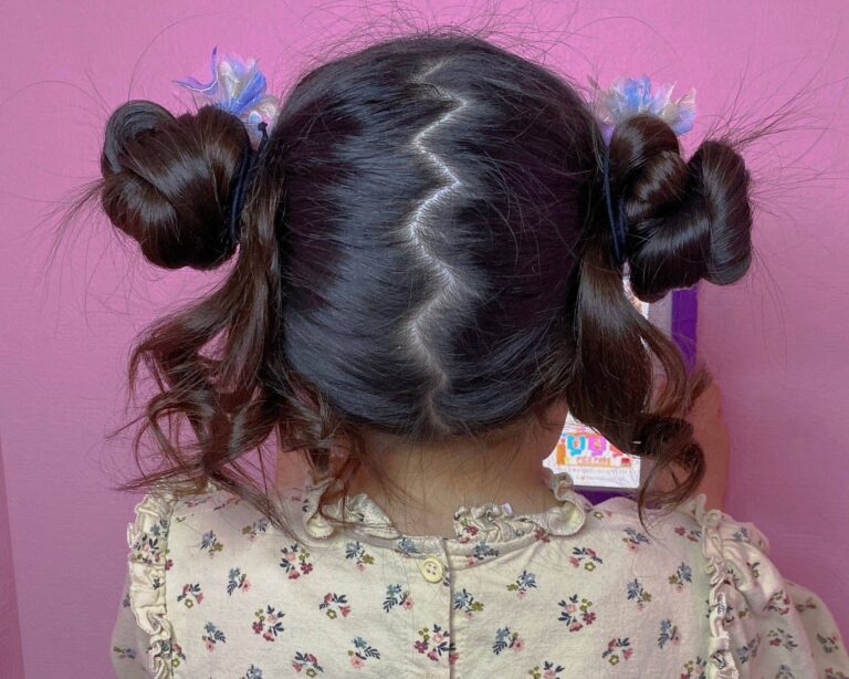 【ヘアアレンジ】お団子ヘアを一手間加えて可愛さアップ！