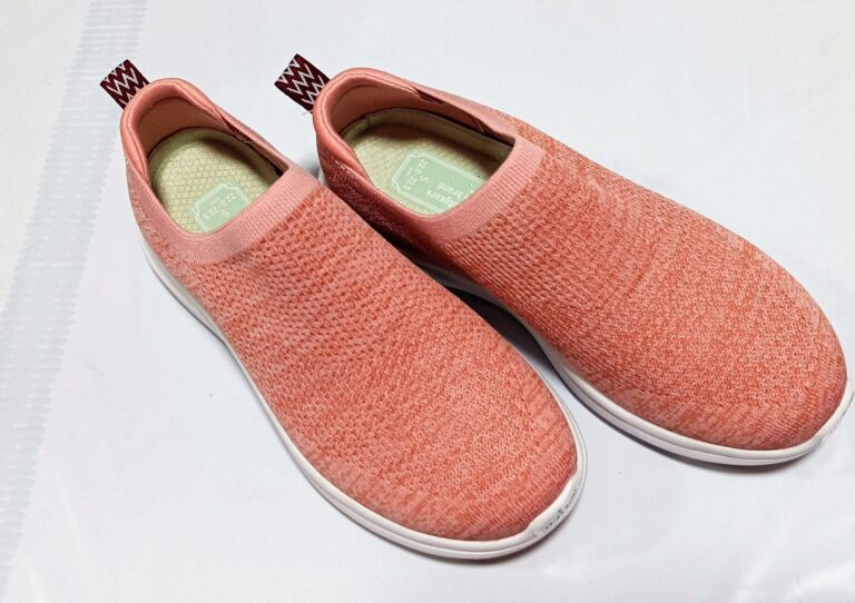 【ワークマン】子どもとペアもOK！ランニングシューズでもタウンでも使える「ファイングリップレディース」