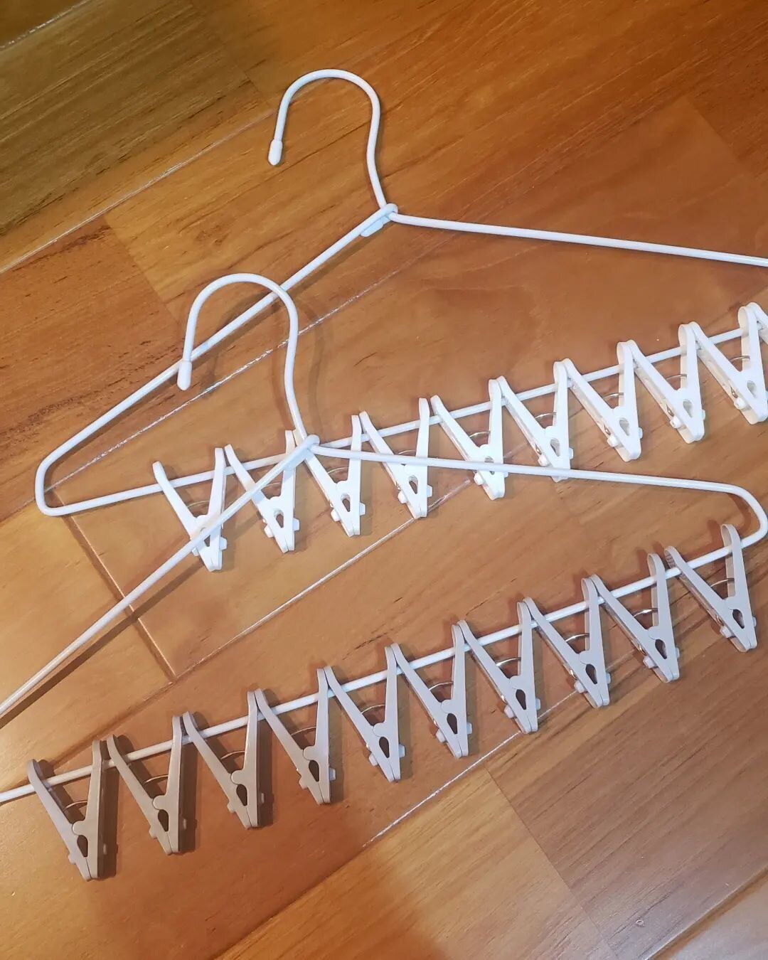 【セリア】洗濯物が一度に外せるピンチハンガーはちょっと干しにも大活躍