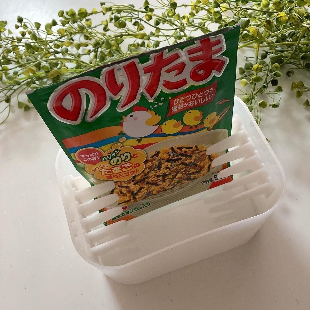 【ダイソー】アレの収納に便利!小袋スタンド