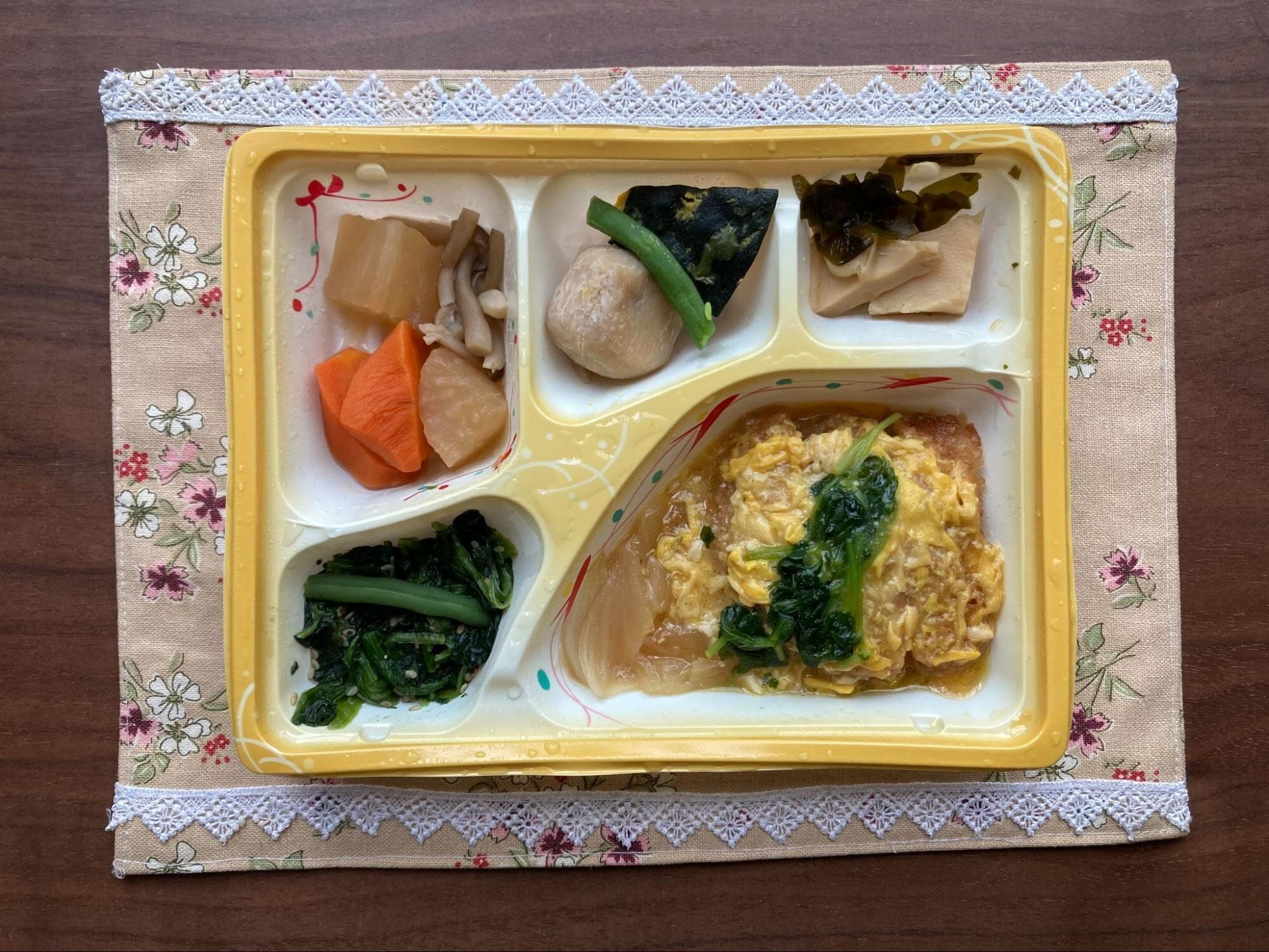 ニチレイフーズダイレクト　冷凍宅配弁当　カツの卵とじ風