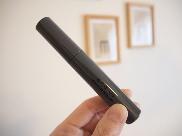 【3COINS】コンパクトで持ち運びに便利すぎる！おすすめヘアケア用品