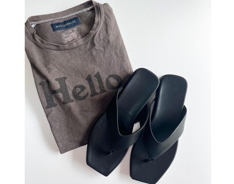 【UNIQLO】絶対ユニバレしない！大人の高みえビーサンが40代におすすめな理由