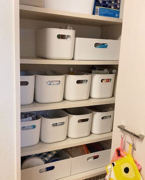 やわらかポリエチレンケースを使って棚を整理整頓