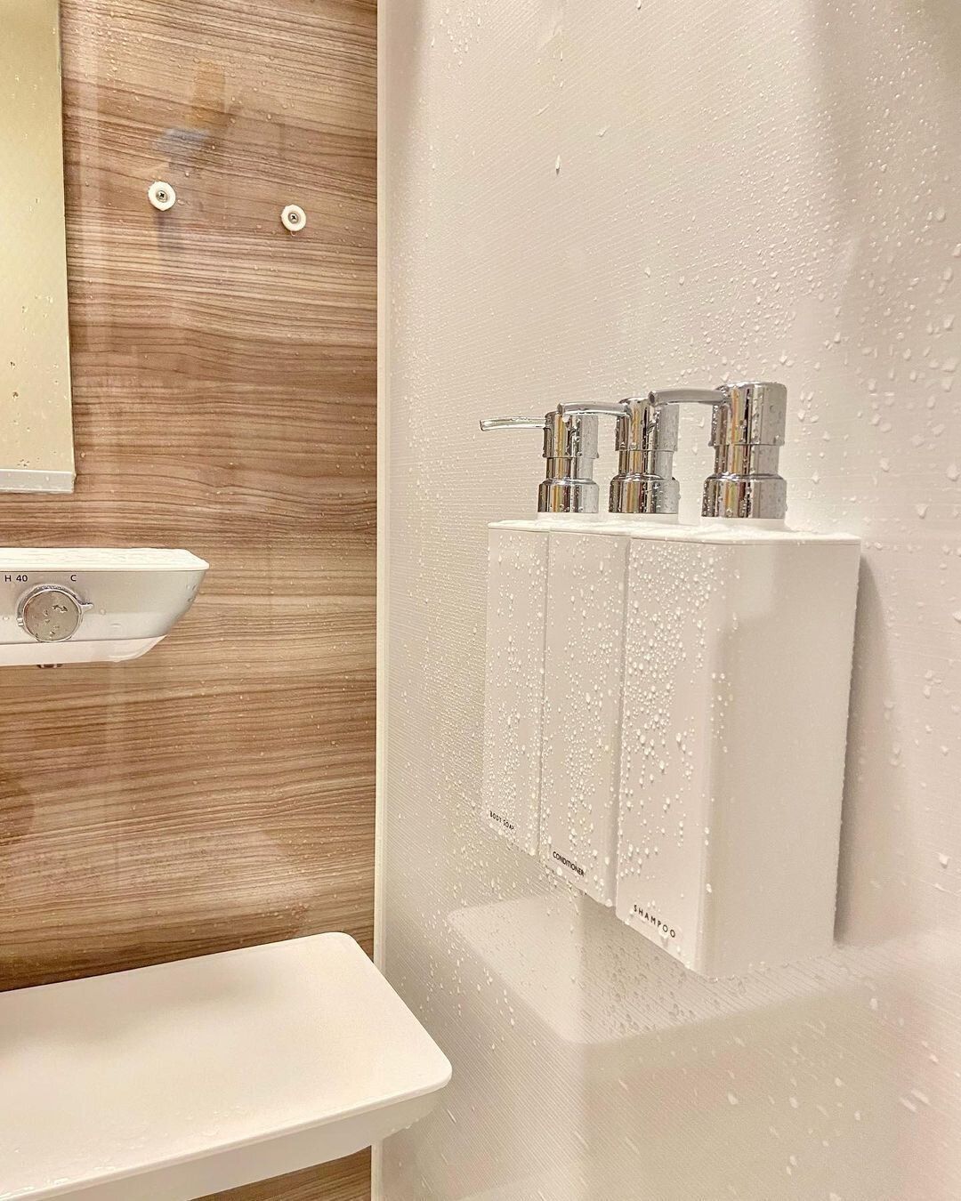 【ニトリ】もっと早く買いたかった!マグネットディスペンサー