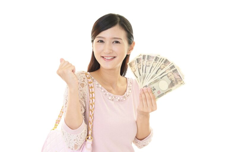 毎月10万円を貯める！「ポイントで投資」「夫婦で目標を決める」貯蓄の達人がやっていること3選