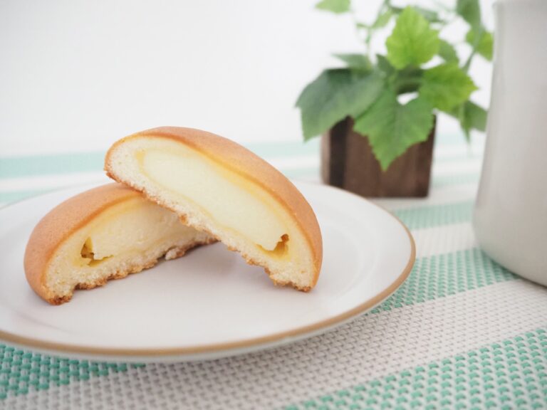【ミニストップ】和 × チーズの異色コラボ!? ちーず饅頭は大人向けのスイーツ