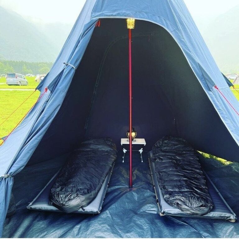 続々と売れてる！【ワークマン】「コスパ最強」「機能性もバツグン！」おすすめキャンプアイテム5選