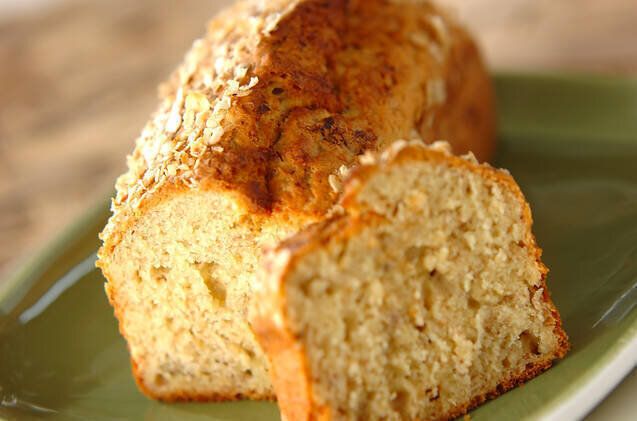 オートミールのバナナパン