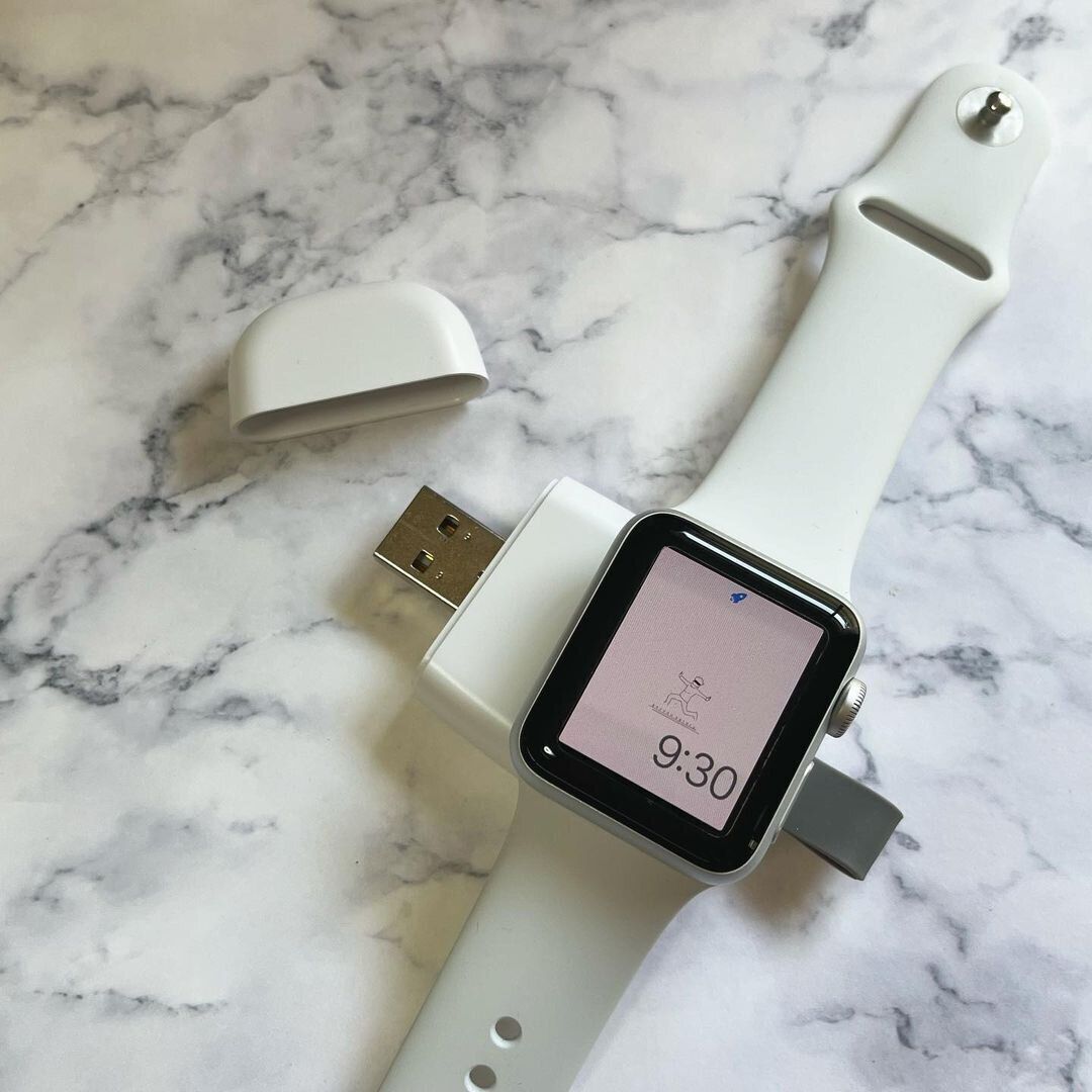 【ダイソー】コンパクトでいい感じの充電器