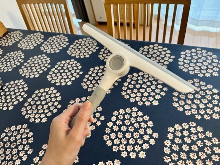 【ダイソー】こんなの欲しかった！片付け場所に困らないお掃除グッズ