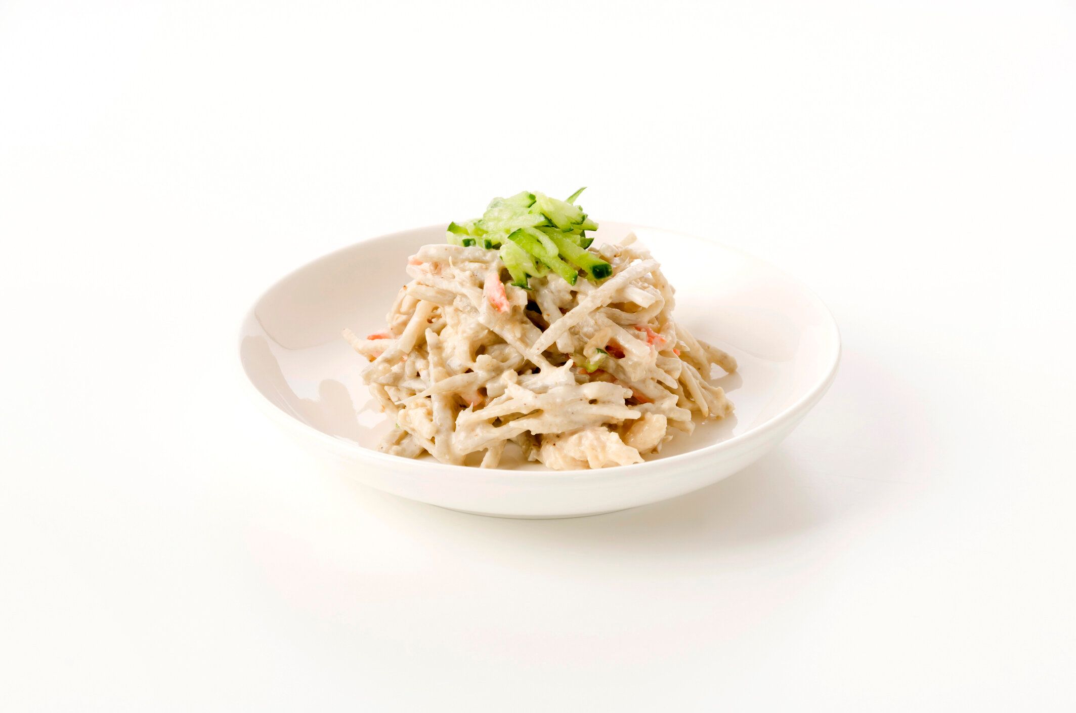 ごぼう根とゆでたチキンサラダ