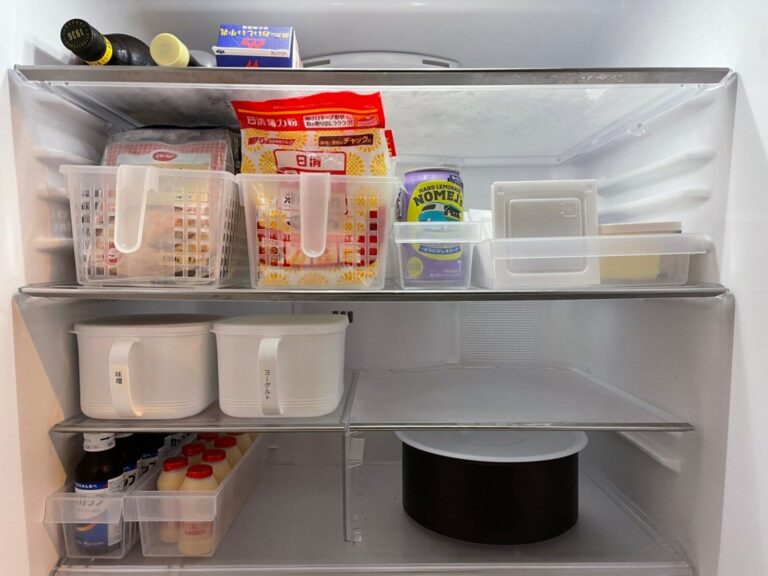 整理収納のプロが解説！ごちゃごちゃの冷蔵庫をスッキリさせる食材収納のコツ