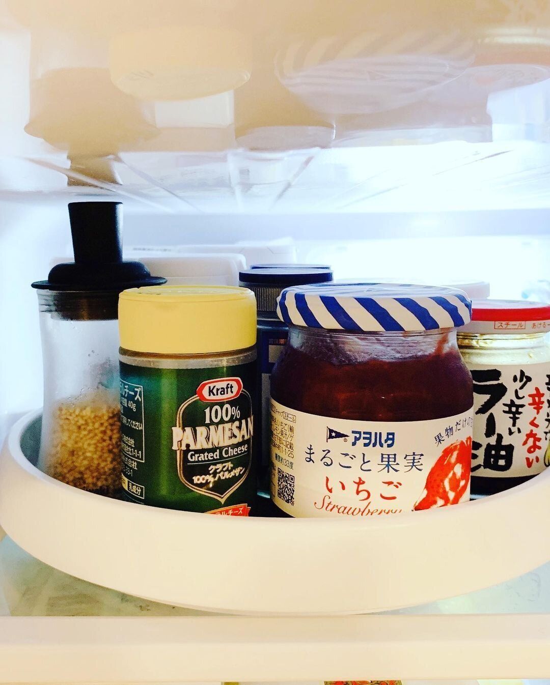 【キャンドゥ】冷蔵庫にINした回転テーブルがめちゃ便利！