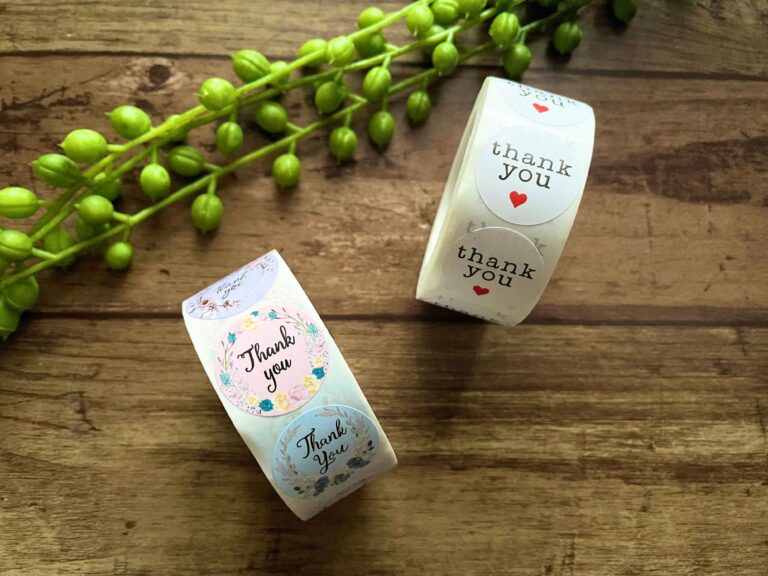 【ワッツ】フリマアプリにもプレゼントにも！可愛いシールがたっぷり500枚！