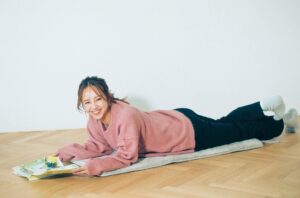 寒い思いをせずに暖房費を抑える方法。節約アドバイザーの商品ガイド付。