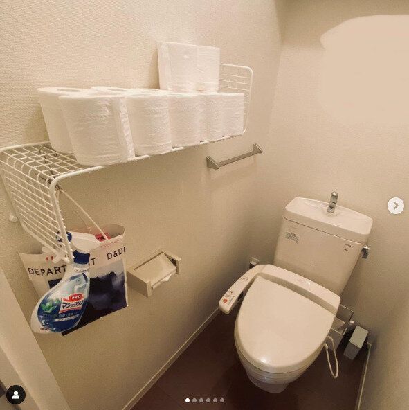 IKEAの棚を取り付けてトイレットペーパーを収納!