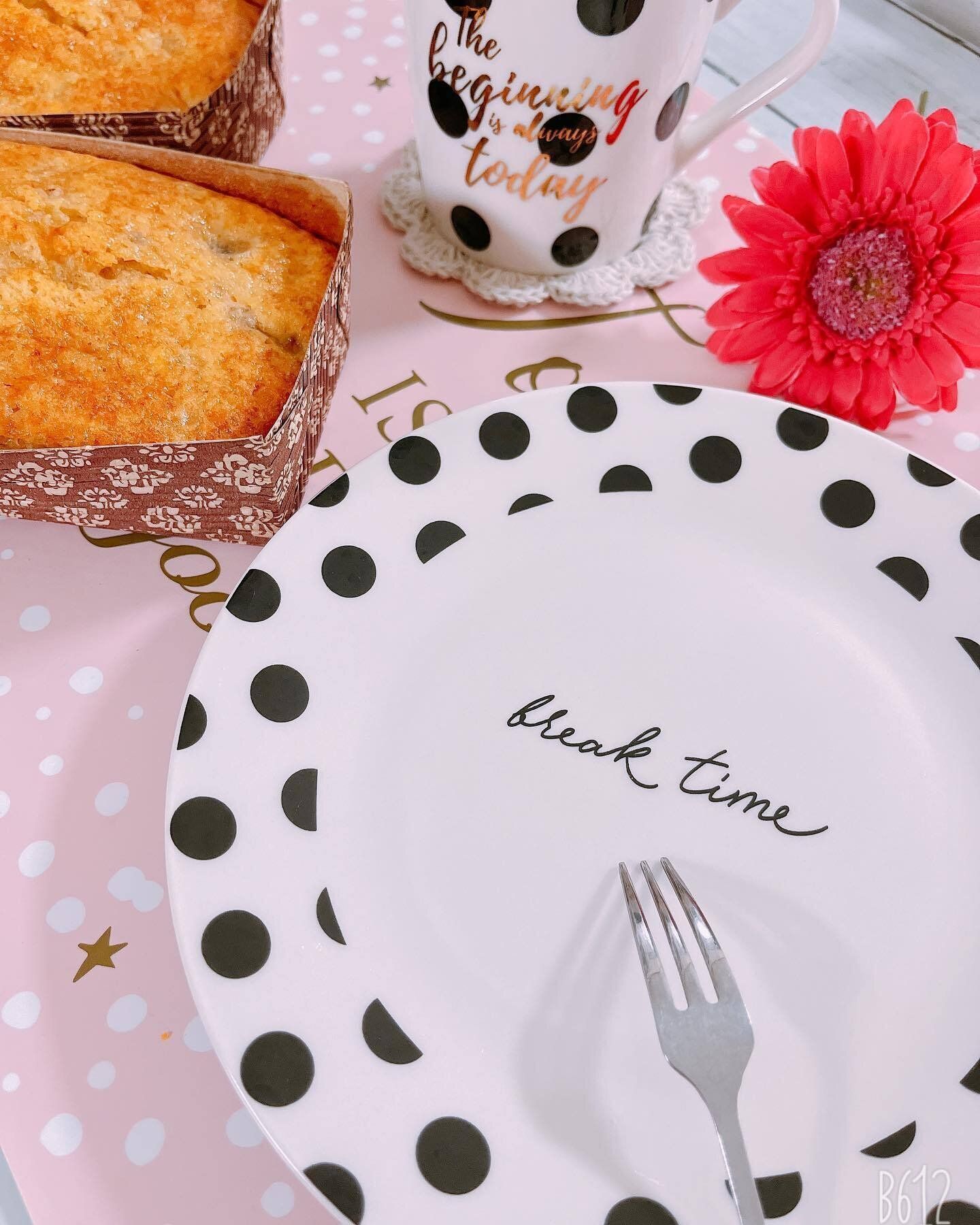 【ダイソー】おしゃれデザインの丸型プレートは朝食やおやつのときに大活躍!