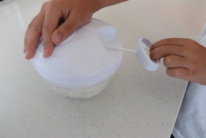 めんどうな「みじん切り」があっという間に、しかも均質にできあがっちゃいます。