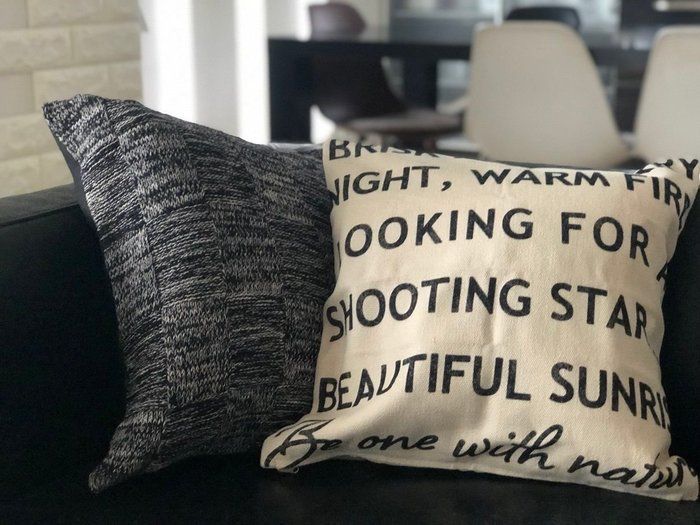 ニトリのクッションカバーは種類が豊富。