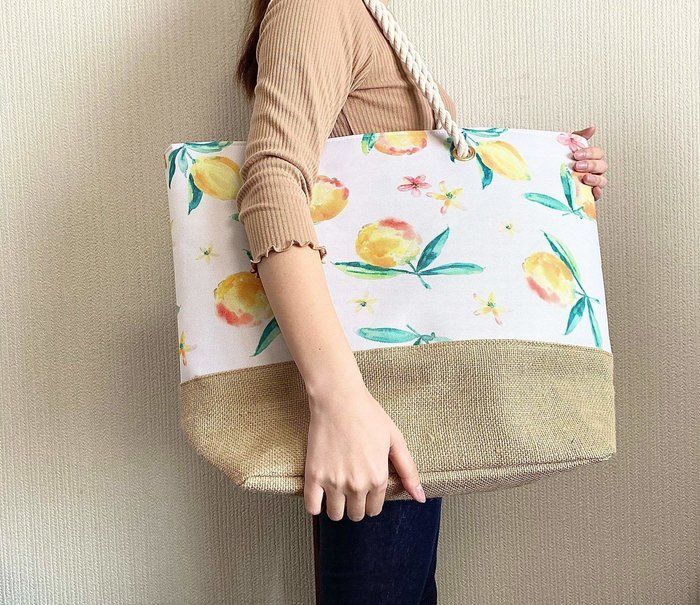 大きめだけど軽くて、持ちやすい!