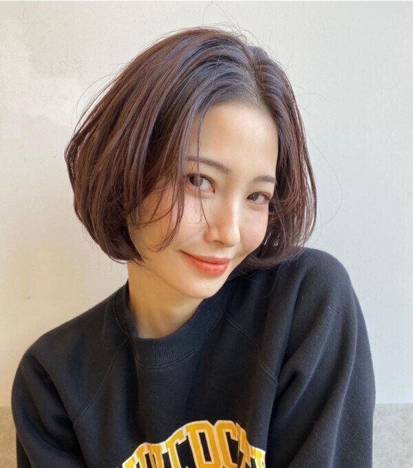 30代女性におすすめのヘアスタイル。小顔効果抜群！ひし形シルエットボブ