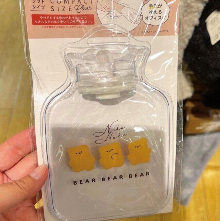 即買い必須！【セリア】「かわいいがすぎる！」「使いやすい！」この冬オススメ湯たんぽ