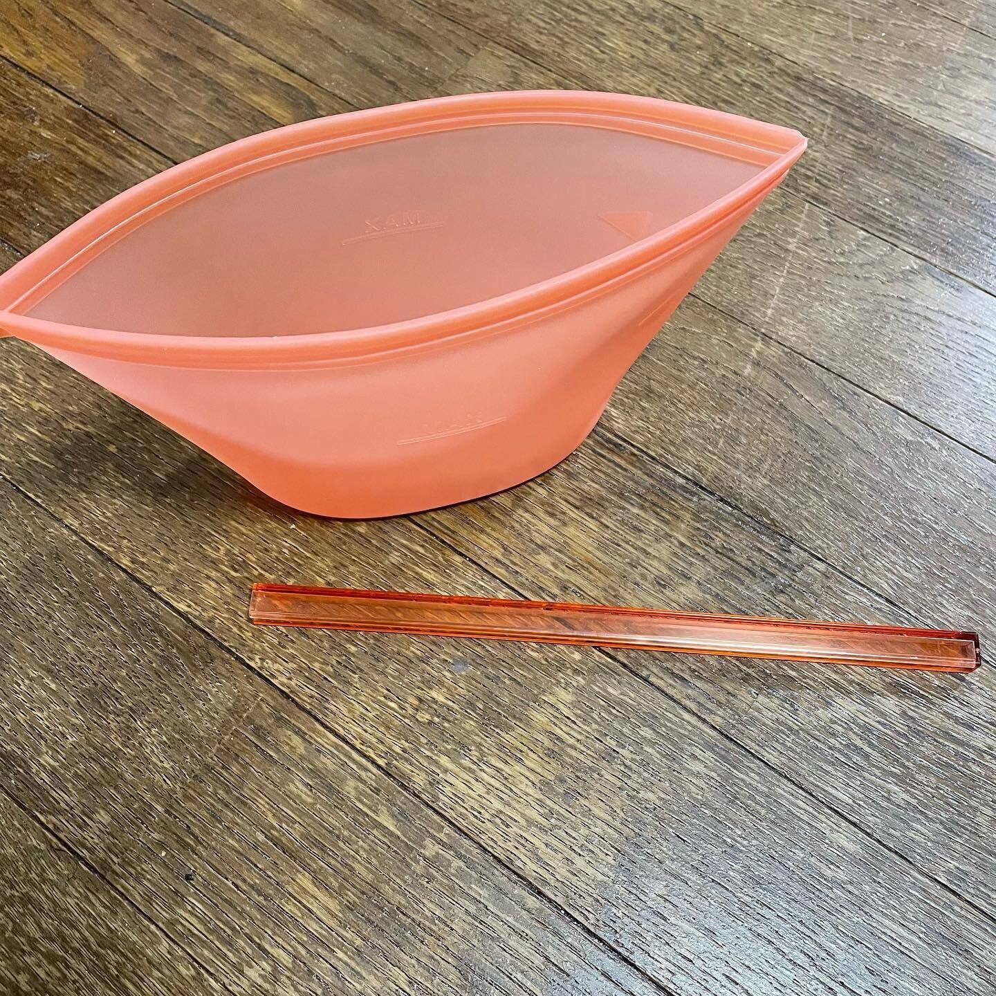 【ダイソー】エコに使えて便利！「シリコーン保存袋」