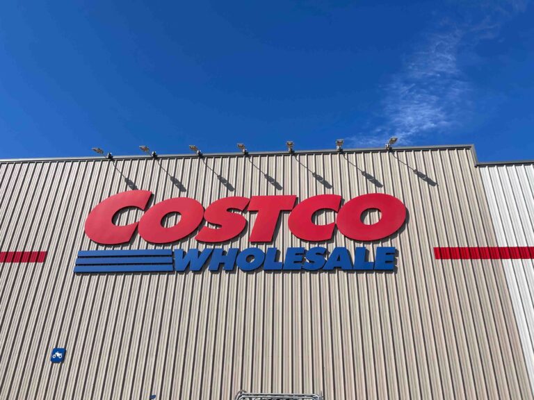 aoさんとコストコに行っちゃいました！行動すれば会いたい人に会えるよ！