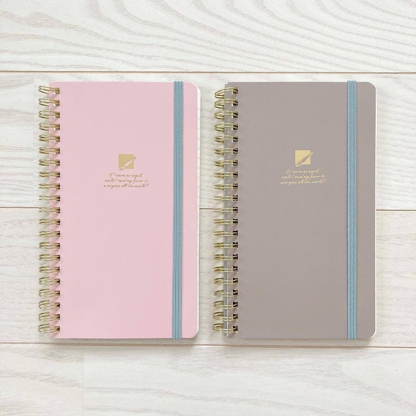 【セリア】ゴムバンドつき!くすみカラーのノート