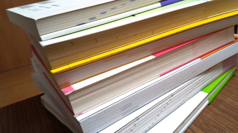 「絵本」を読みあさったら世界が広がった！大人も読むべき絵本の魅力的なメリットとは？