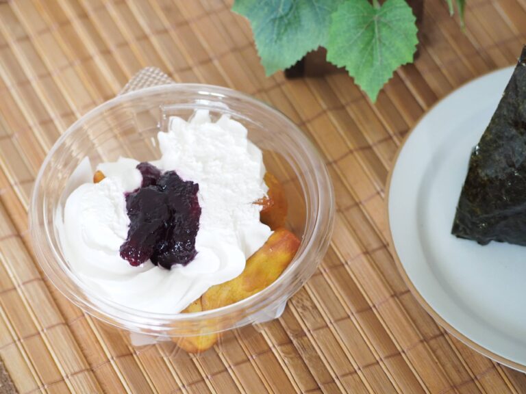 【ミニストップ】進化系大学いも！？冷やし大学いもホイップ＆ブルーベリーの組み合わせがイケる！