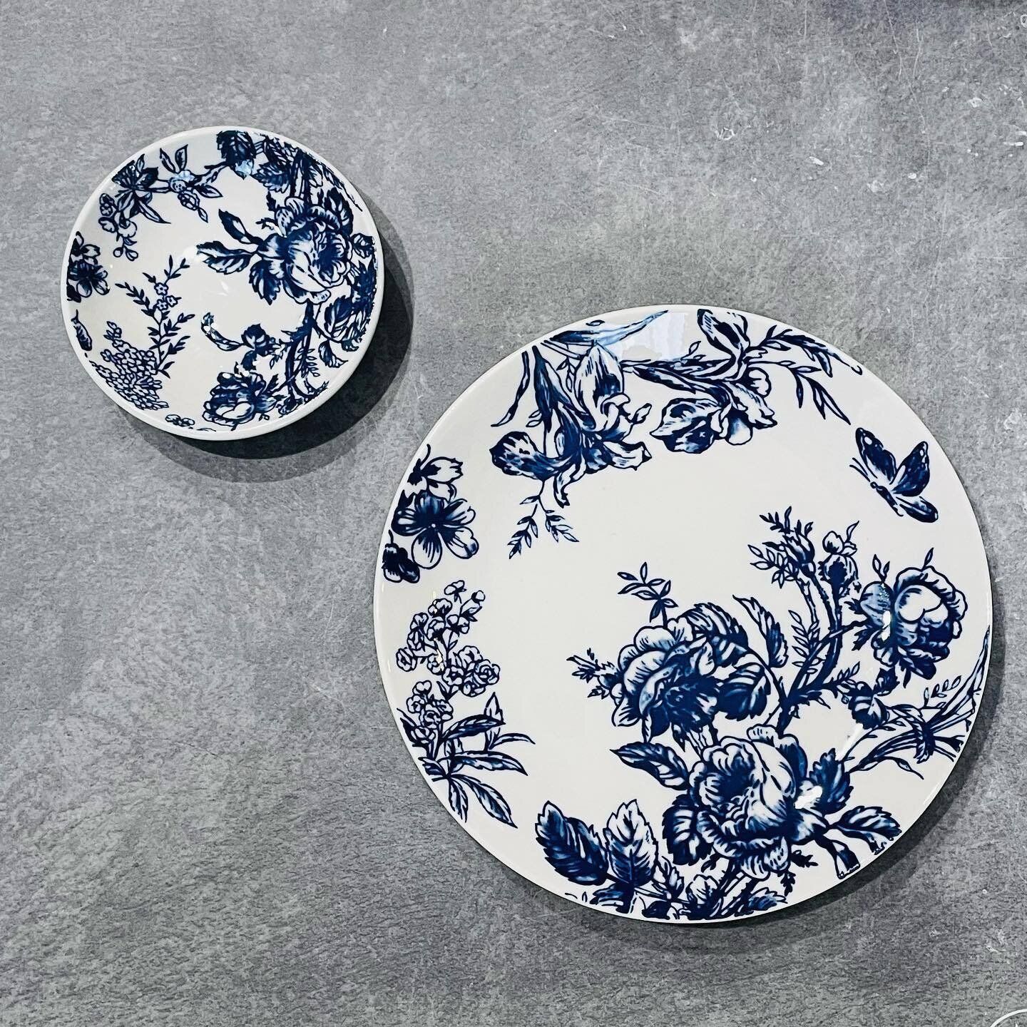 【セリア】110円に見えない！高見え確実なヴィンテージ風食器