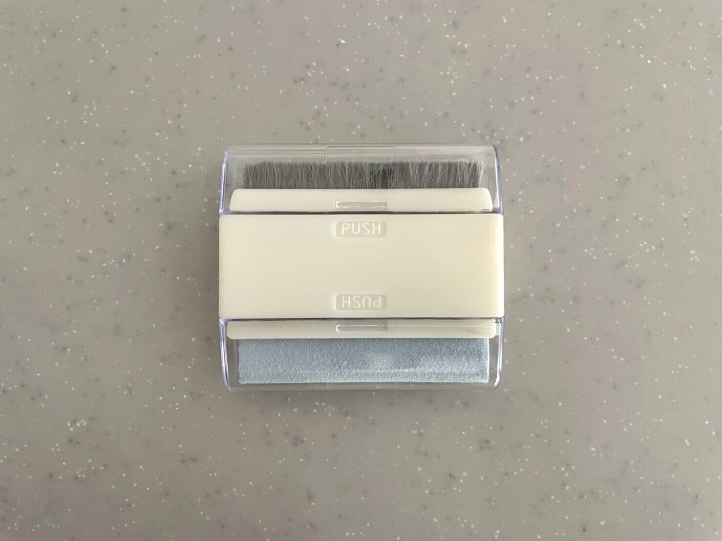 【3COINS】これ1つでパソコンやデスク周りの掃除できちゃう！2WAY PCクリーナーの魅力を紹介