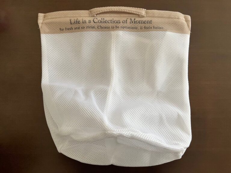 洗濯がちょっとラクになる3COINSの3ポケットランドリーネット