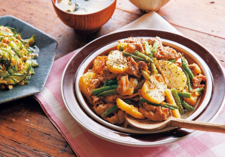 マヨネーズとポン酢の黄金比で激うま「味つけ」完成。豚じゃがマヨポン炒め