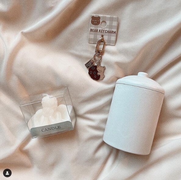 白いキャニスターがかわいい!