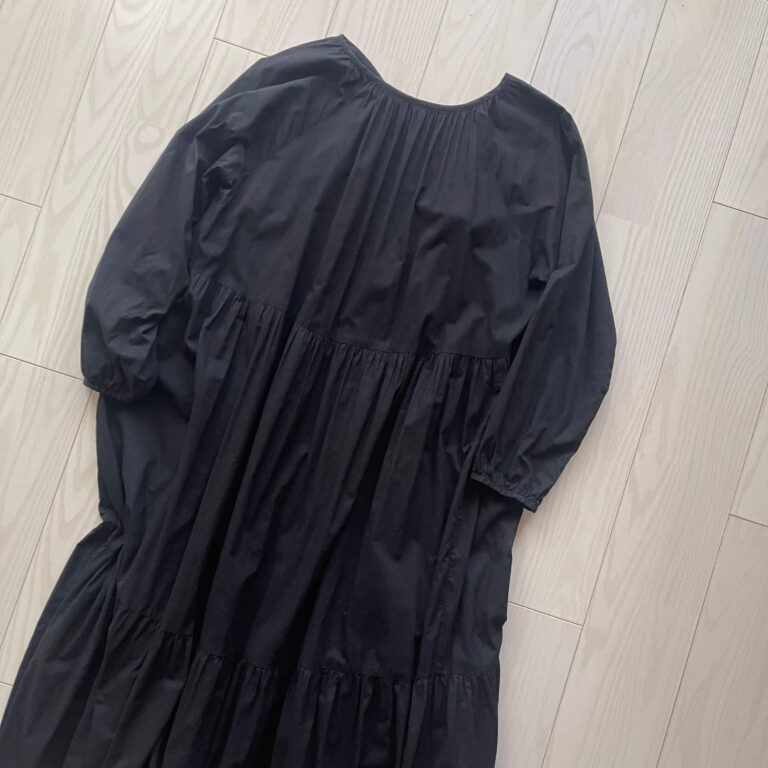 【楽ちん&おしゃれを叶えたい】いそがしい子育てママこそ1枚でキマる〈ティアードワンピース〉がオススメです！