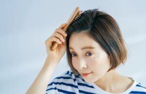 疲れた印象とはサヨナラ！40代の『あか抜け今っぽヘア』３選＆ヘアのお悩みQ&A