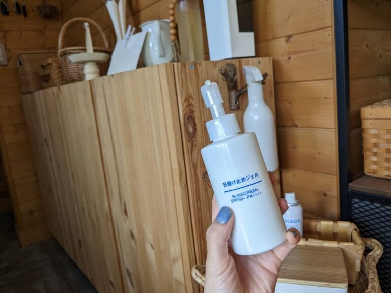 【ズボラOK】ササっとできちゃう！“収納のプロ愛用”ポンプ式スキンケア