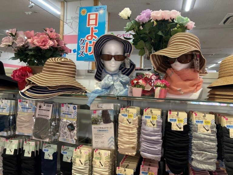 日焼けを予防はダイソーにおまかせ！最新220円「アームカバー」は3つの機能をもったすぐれもの