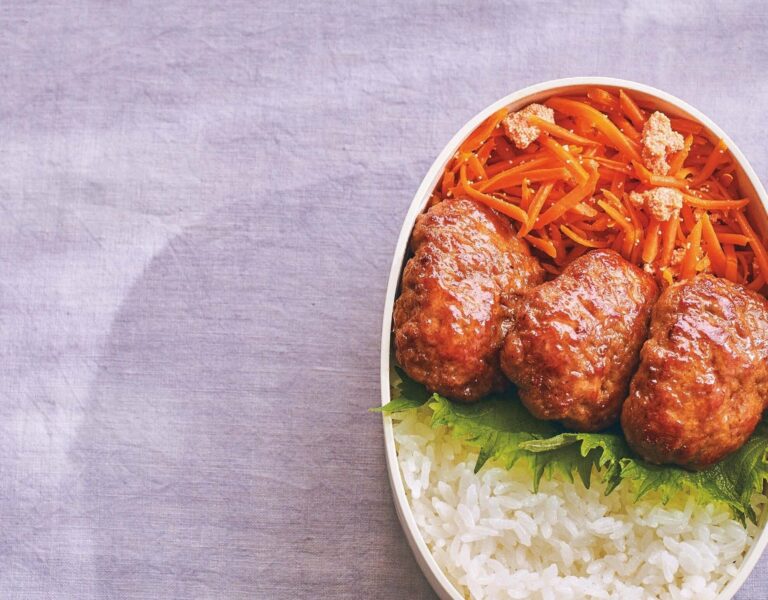 これなら毎日続けられる！食材は2つだけでOKの10分満足べんとうレシピ