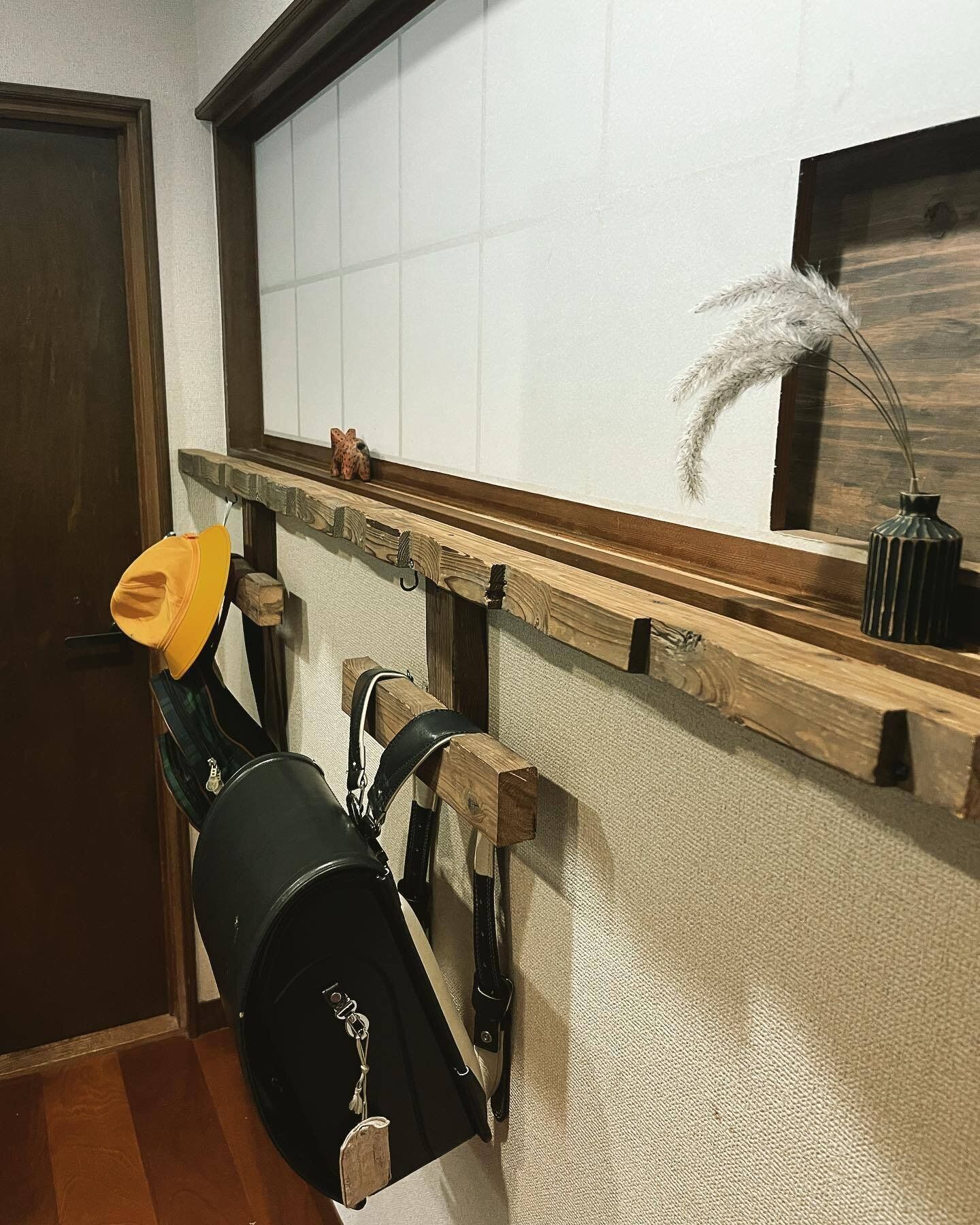 DIYで家庭にあったランドセル収納ができあがり!