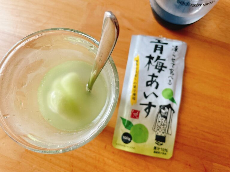 【カルディ】アイスの意外＆おいしすぎるアレンジも！おとなに食べてほしい「梅あいす」2種