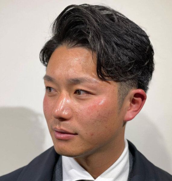 さりげない毛流れがおしゃれ！ビジネスマン向けツーブロック